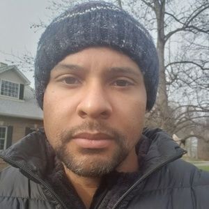 Meet your Posher, Travis